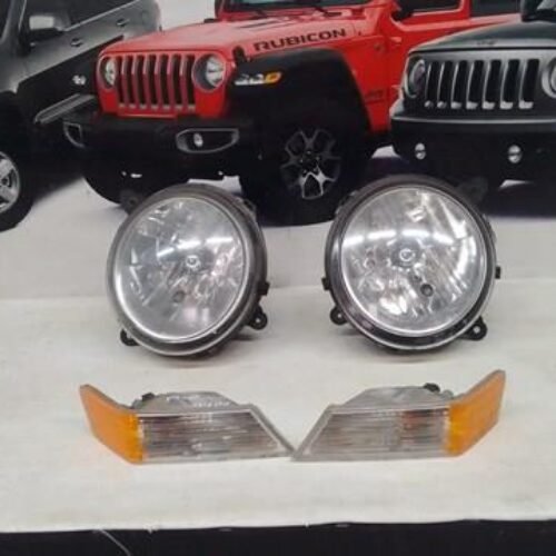 Фара права 05303876AD Jeep Patriot