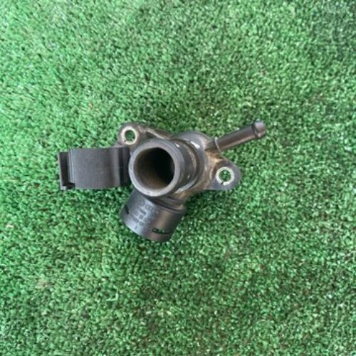 Фланец системи охлаждення (тройник)