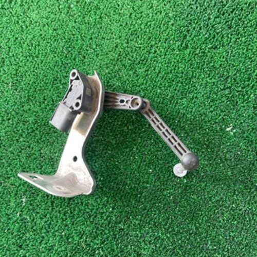 Датчик нахилу кузова задній лівий tesla model x 16-21 з тяжкою та кронштейном