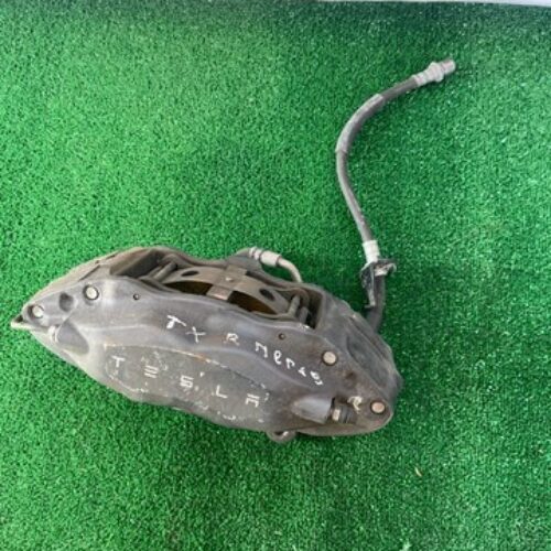 Гальмівний шланг передній правий tesla S X -2024