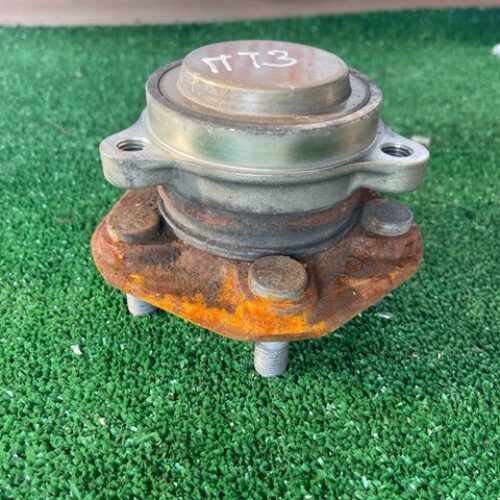 Ступиця передня