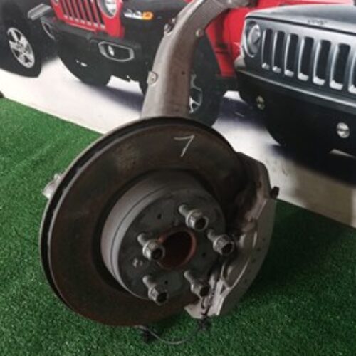 Кулак поворотний передній лівий