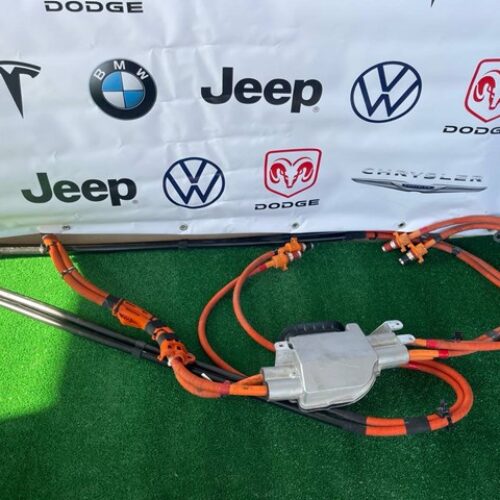 сплінтер з проводами високої напруги в зборі Tesla X