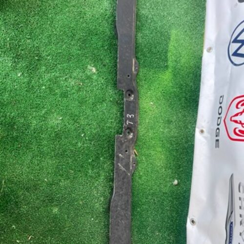 Кронштейн акумуляторної батареї перед