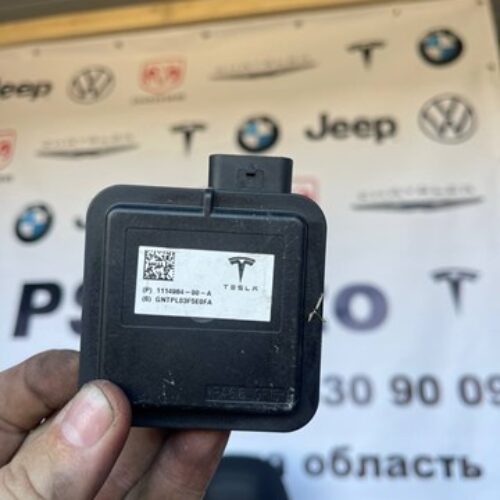 Модуль HOMELINK tesla м 3