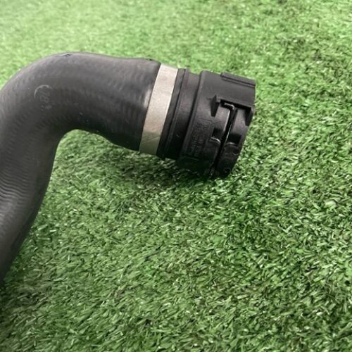 Патрубок охолодження bmw x5 e53