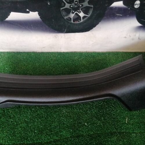 Накладка порога зад лiв jeep cherokee kl 14- 24