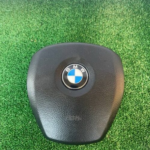 Подушка безпеки у кермо