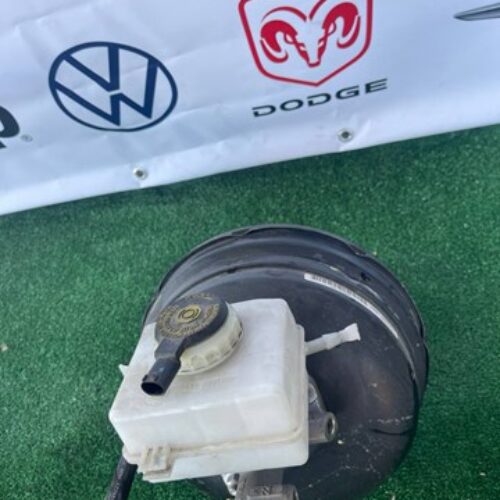 Бачок головного гальмівного циліндру