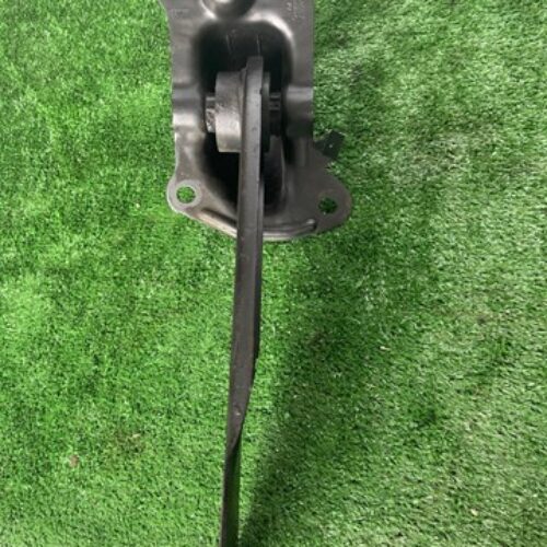 Важіль задній лівий (Рычаг задний) VW Passat CC B6 Tiguan