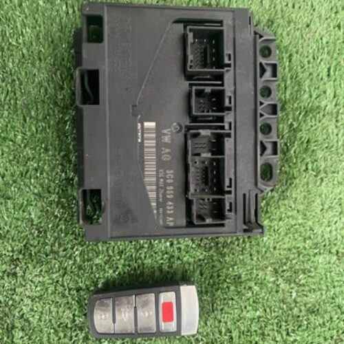 Блок комфорту з ключом запалювання