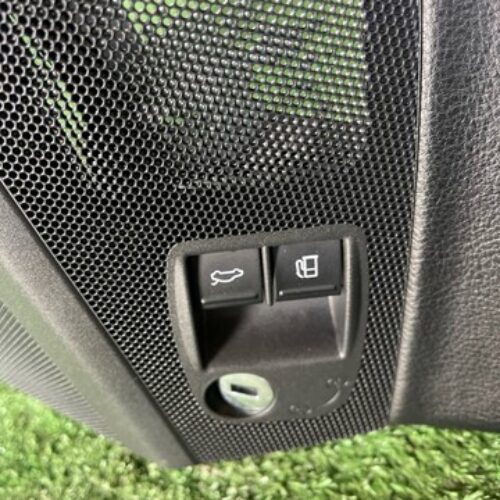 Блок управління лючком бензобаку та кришки багажника