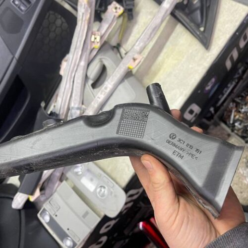 Воздуховод обогрева салона боковой левый