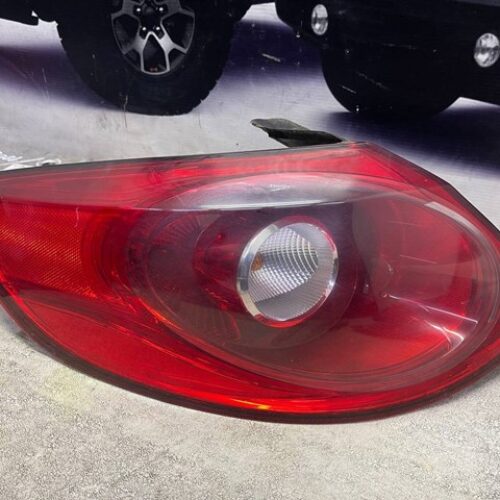 задній лівий ліхтар сс