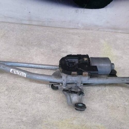 Мотор переднего стеклоочистителя б/у