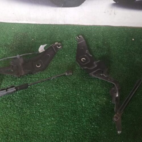 петля капота права bmw x5 e70 07-13, x6 e71 08-14 41007198618