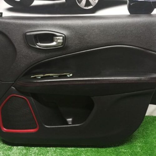 Обшивка дверей картка передня права jeep compass 17-