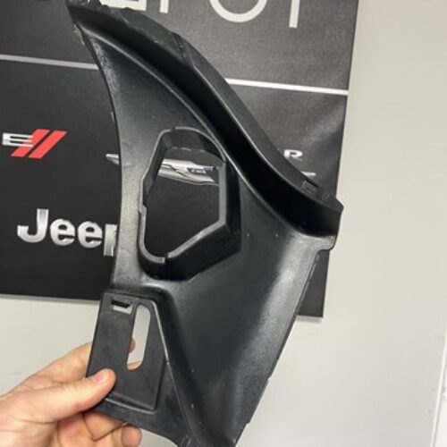 Повітровід Правий бампера  f16