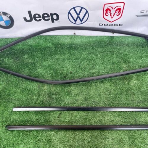 молдінги дверей