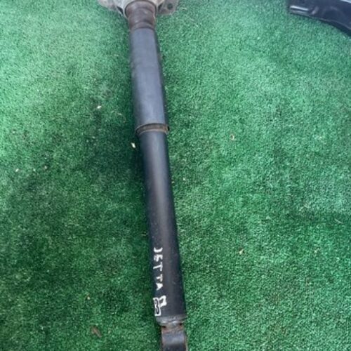 Амортизатор задний Volkswagen Jeeta 2017