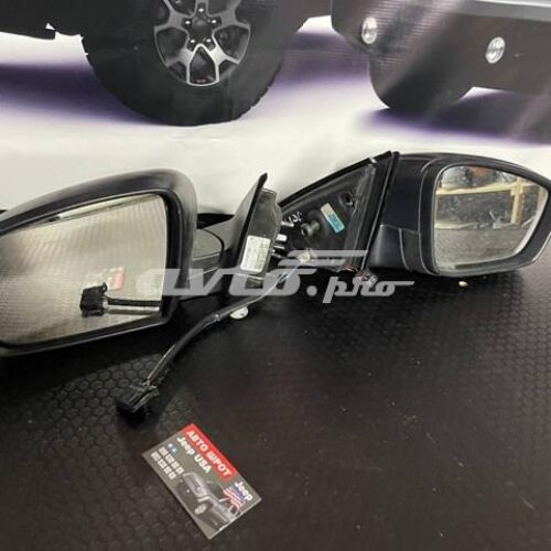 Зеркало заднего вида правое