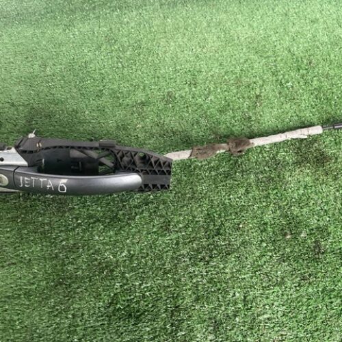 Jetta 6 ручка зовнішня ліва передня