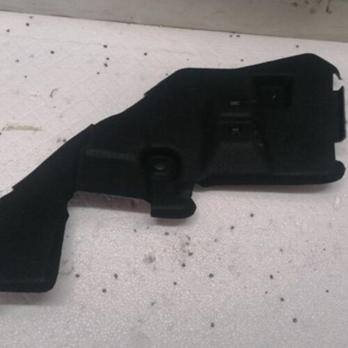 Нижня накладка торпедо права сторона