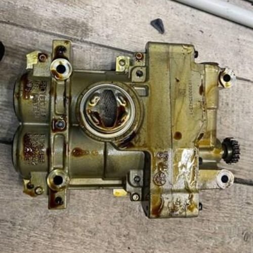 Насос масляний з балансувальними валами (2.4L)