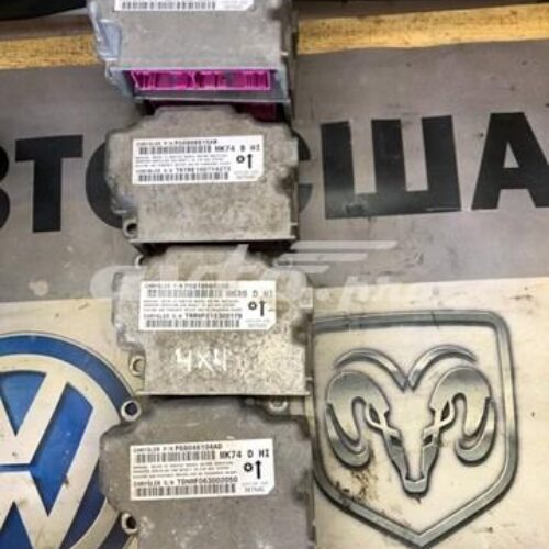 Блок подушок безпеки (Блок управления AIRBAG (подушками безопасности) JEEP Patriot Compass)