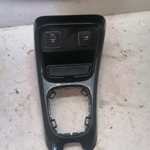 накладка центральної консолі JEEP