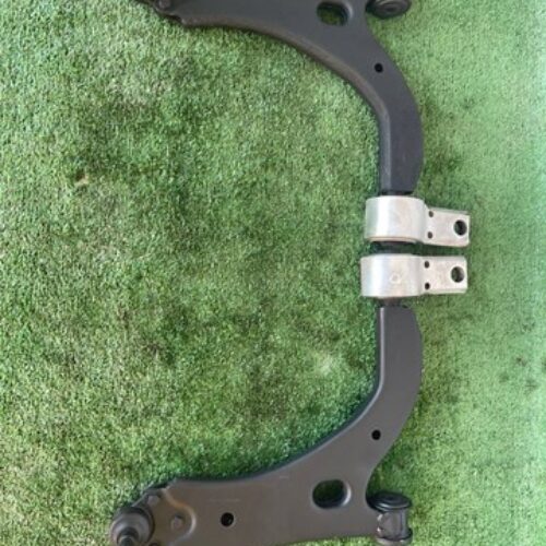 Передній ричаг ford fiesta mk6